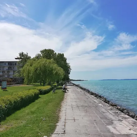 Lake-side In *